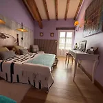 Hétvégi ház Casa Peluaga