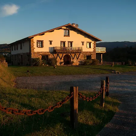 Landhuis Casa Peluaga *