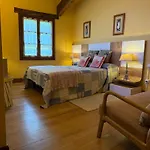 Casa Peluaga *