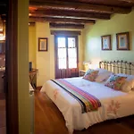 منزل ريفي Casa Peluaga *