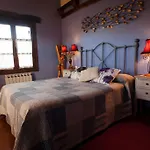 Casa Peluaga * أويارتثون