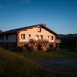 Casa Peluaga