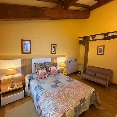 Casa Peluaga