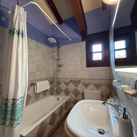 Country house Casa Peluaga