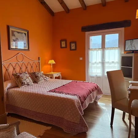 منزل ريفي Casa Peluaga *