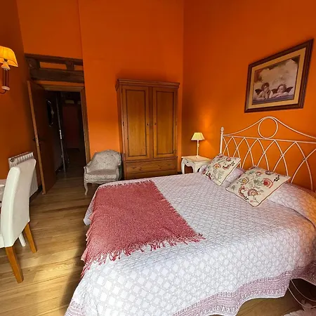 Casa Peluaga منزل ريفي *