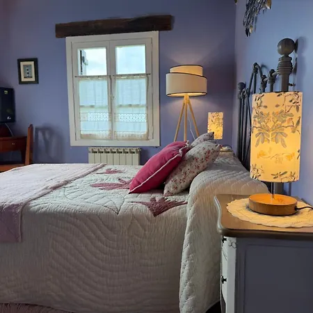 منزل ريفي Casa Peluaga أويارتثون