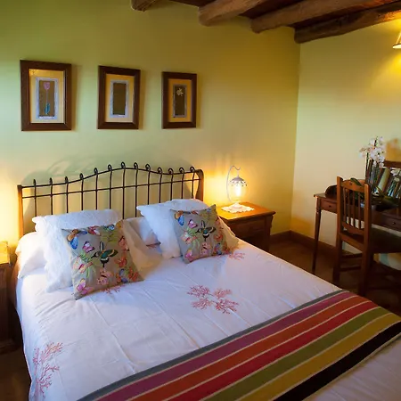 Casa Peluaga منزل ريفي *